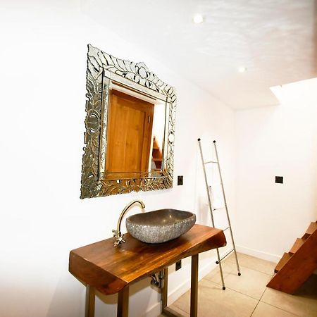 Design Yourhosthelper Cannes Exteriör bild